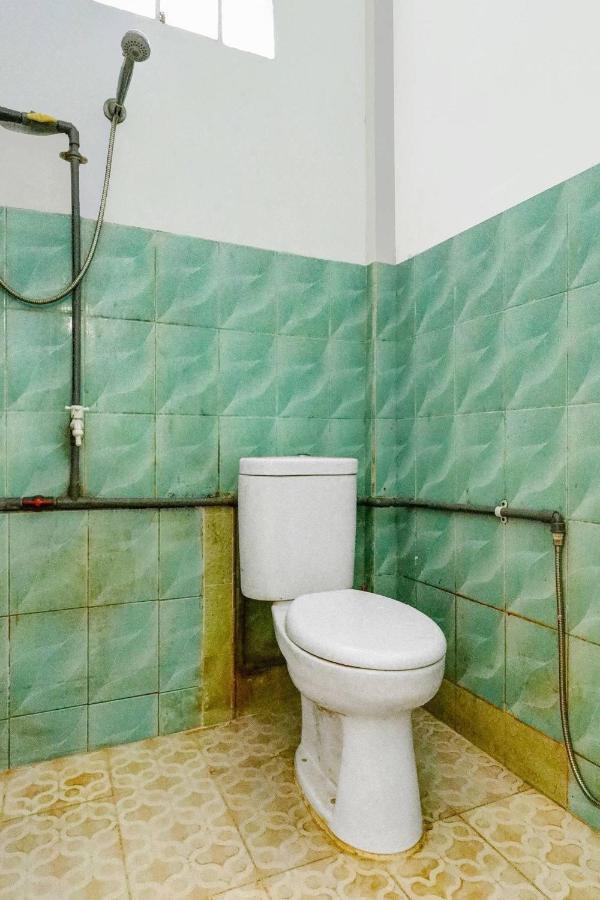 Spot On 91196 Manisee 2 Homestay Syariah Tanjunguma Esterno foto